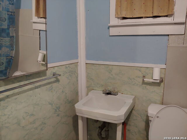 247 W Theo Ave Property Photo 5