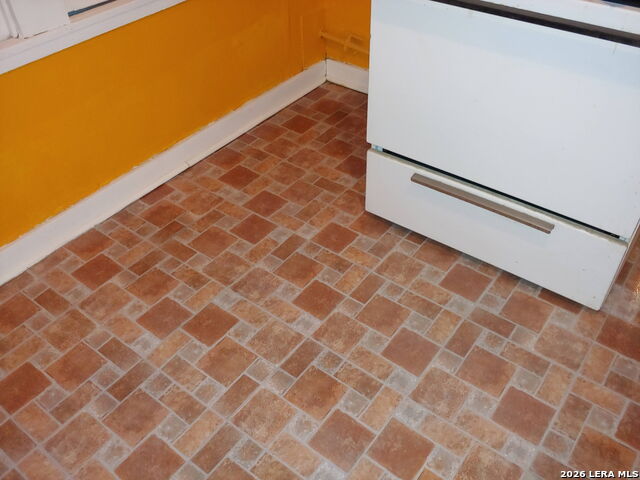 247 W Theo Ave Property Photo 7