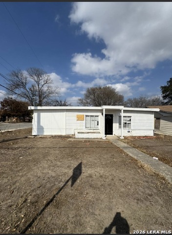 235 Gillette Blvd Property Photo 5