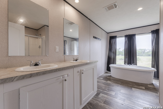 240 Pr 4653 Property Photo 14
