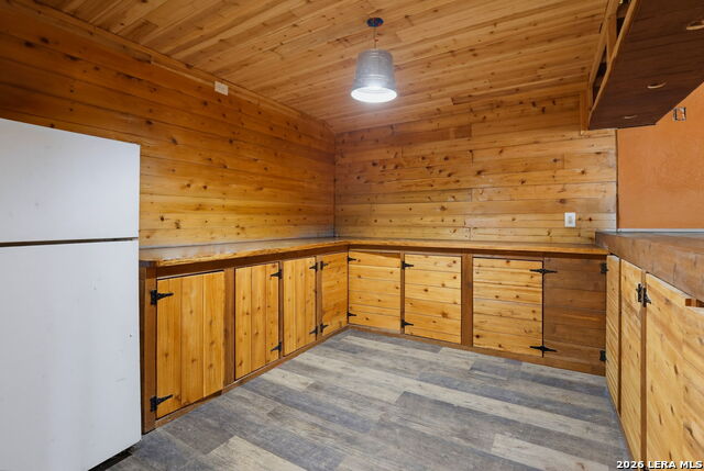 685 S Loop 1604 Property Photo 15
