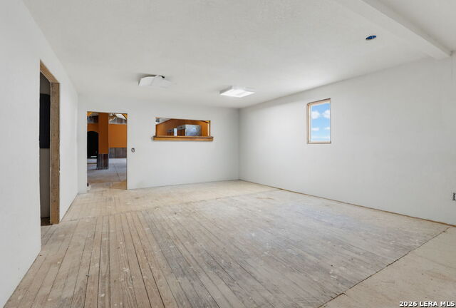 685 S Loop 1604 Property Photo 18