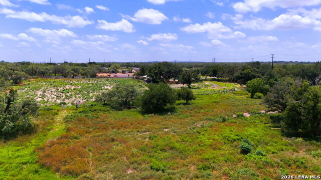 685 S Loop 1604 Property Photo 28