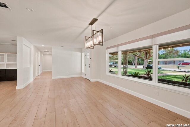 217 Gardenview Property Photo 6