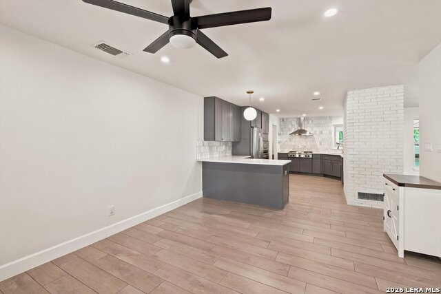 217 Gardenview Property Photo 14