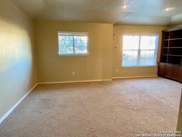 2000031 Property Photo 15
