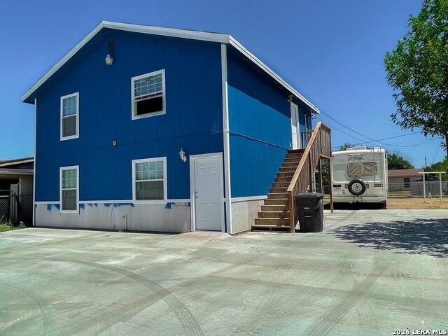 2000045 Property Photo 2