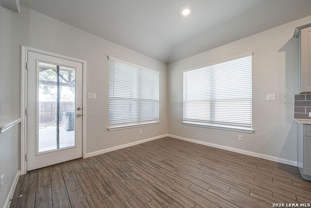 8951 Stillwater Pass Property Photo 11