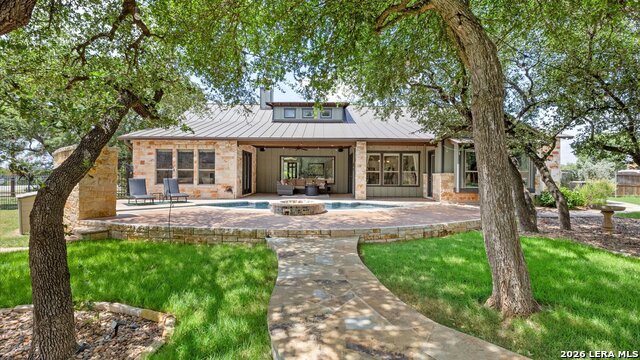 110 Western Oaks Property Photo 25