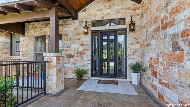 110 Western Oaks Property Photo 31