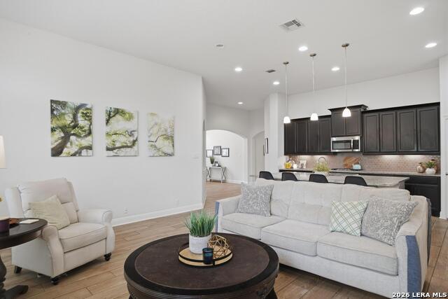 8223 Scarlet Gaura Property Photo 8