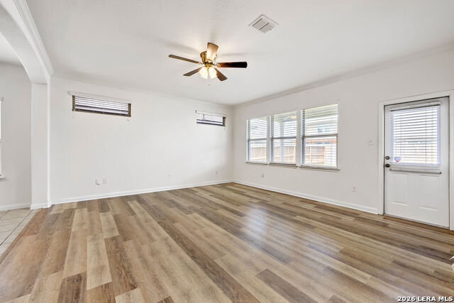 8443 Meadow Plns Property Photo 3