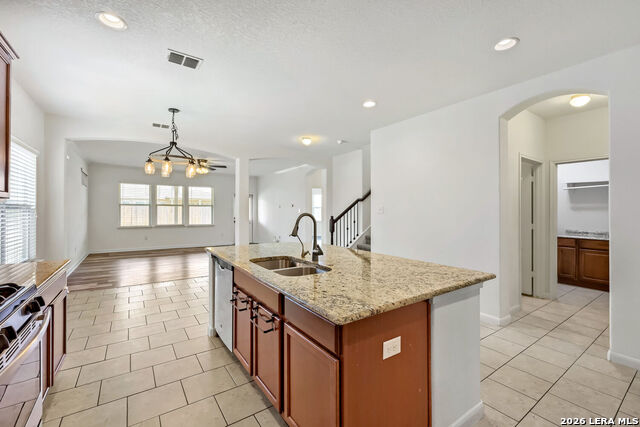 8443 Meadow Plns Property Photo 13