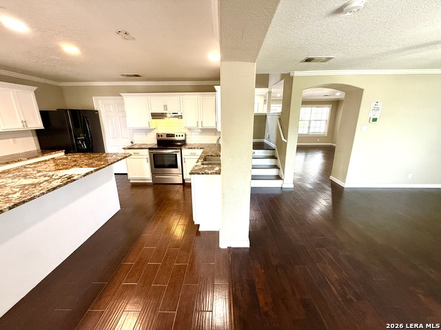 5716 Watercress Dr Property Photo 8