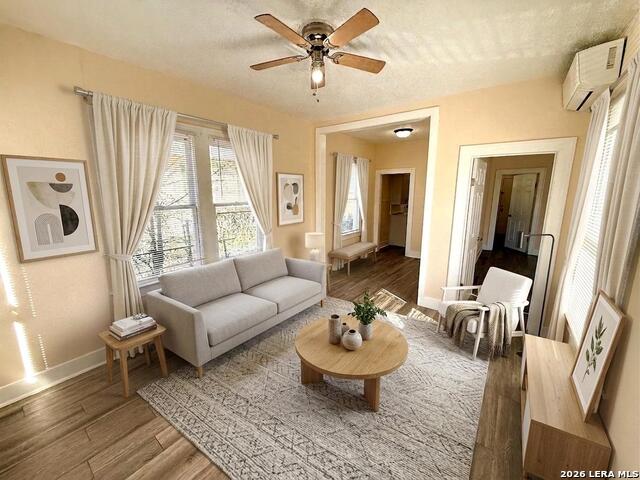 409 Canton Property Photo 1