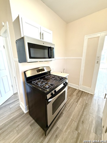 409 Canton Property Photo 11