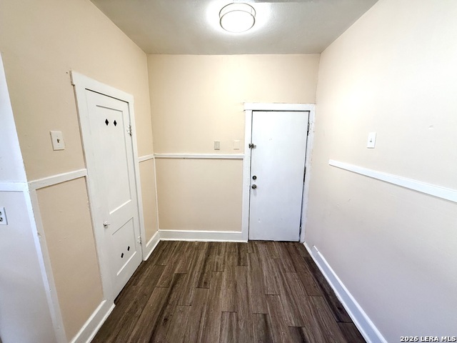 409 Canton Property Photo 12