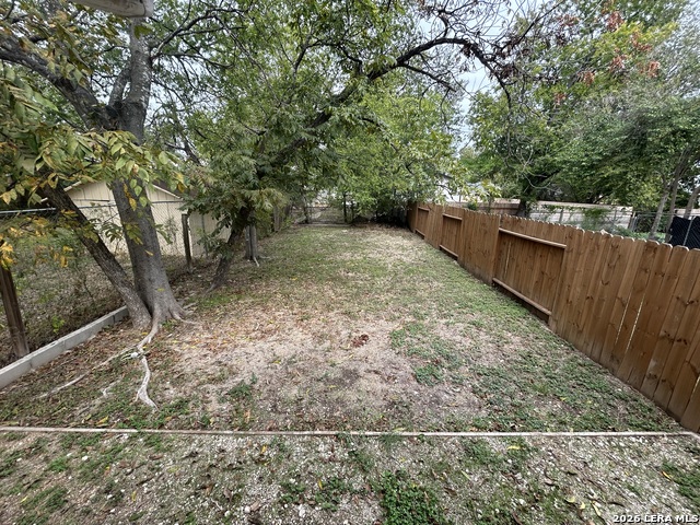409 Canton Property Photo 19
