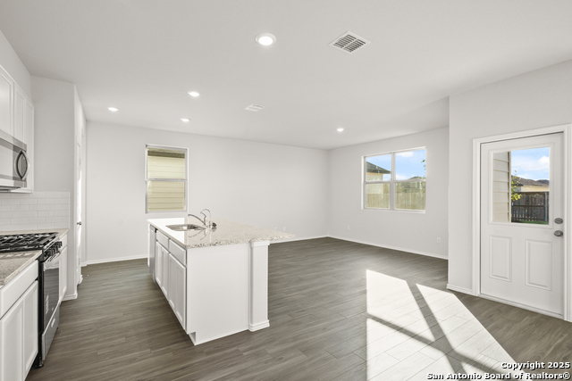4939 Blue Ranch Property Photo 5