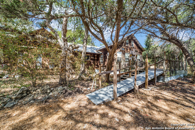 31210 Stahl Ln Property Photo 2