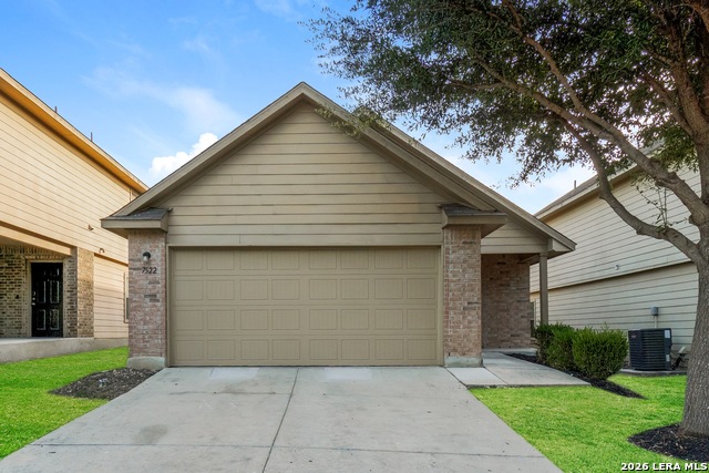 7522 Whispine Property Photo 1