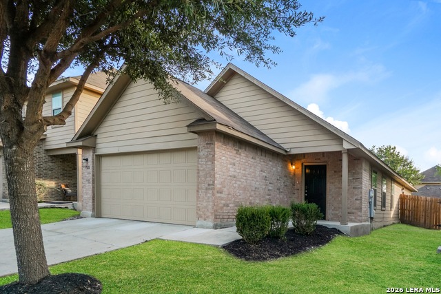 7522 Whispine Property Photo 2