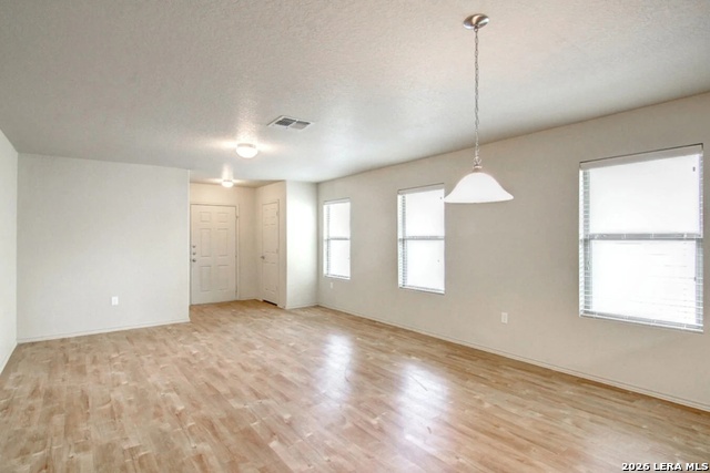 7522 Whispine Property Photo 5
