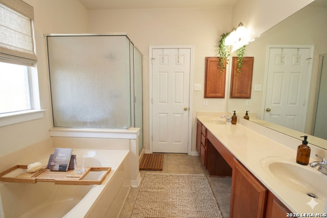 145 Springtree Gate Property Photo 13