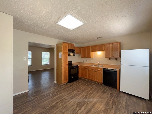11543 Rousseau St Property Photo 12
