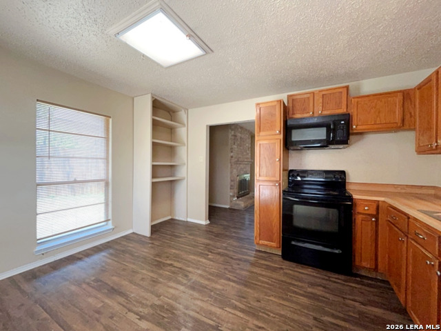 11543 Rousseau St Property Photo 15