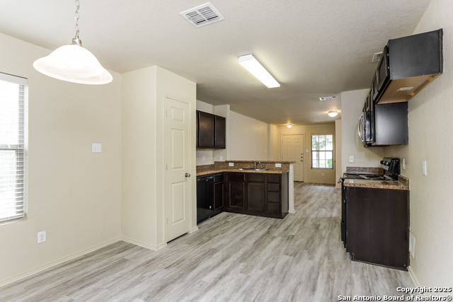 7610 Cypress Vine Property Photo 4