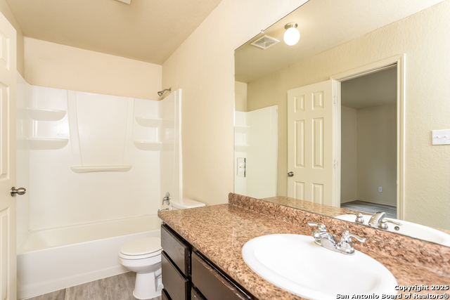 7610 Cypress Vine Property Photo 10