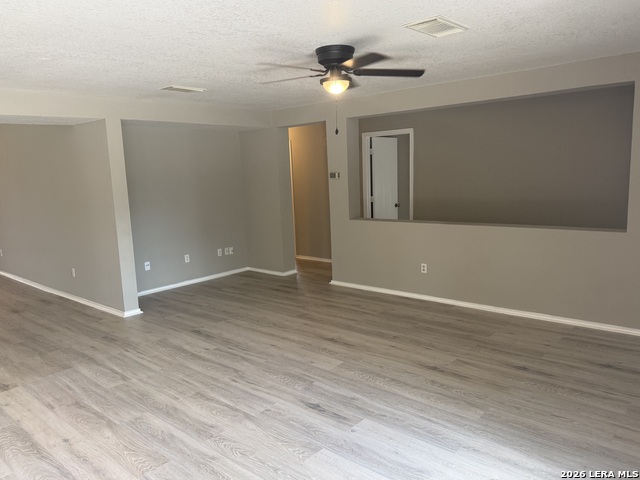 1310 Sunbend Falls Property Photo 6