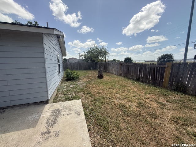 1310 Sunbend Falls Property Photo 17
