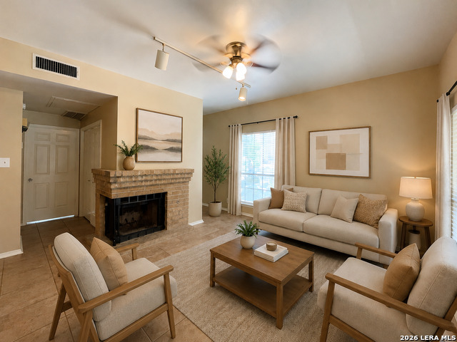 8655 Datapoint Drive Property Photo 2