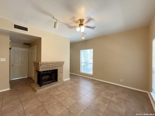 8655 Datapoint Drive Property Photo 10