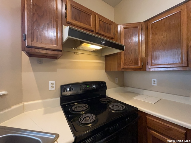 8655 Datapoint Drive Property Photo 14