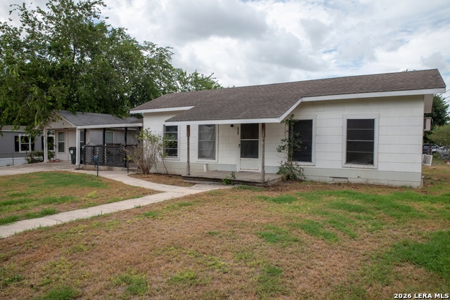 200 N Irvin St Property Photo 2