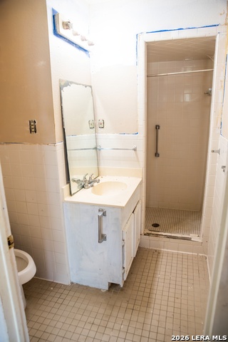 200 N Irvin St Property Photo 5