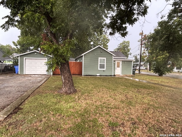 505 N Heideke Property Photo 2