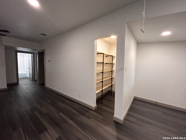 505 N Heideke Property Photo 6