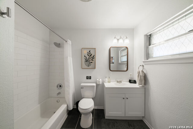 482 Hialeah Ave Property Photo 25
