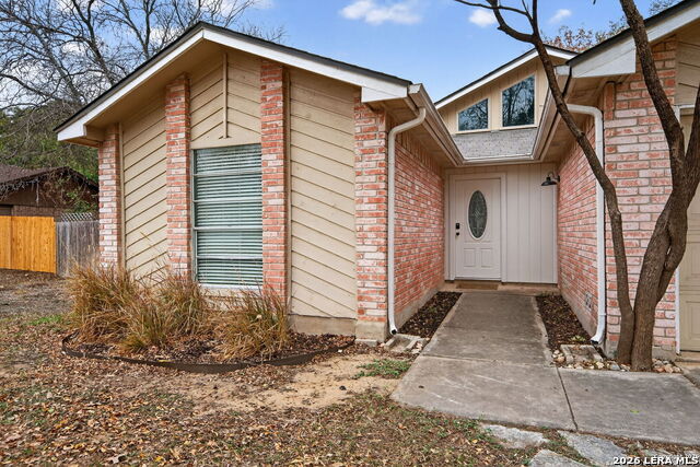 2415 Moss Ter Property Photo 6