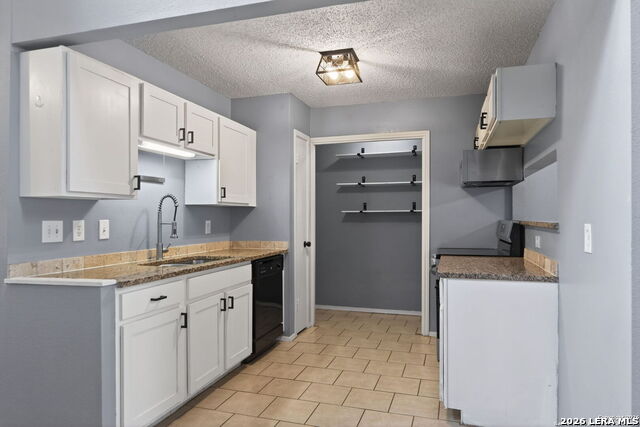 2415 Moss Ter Property Photo 9