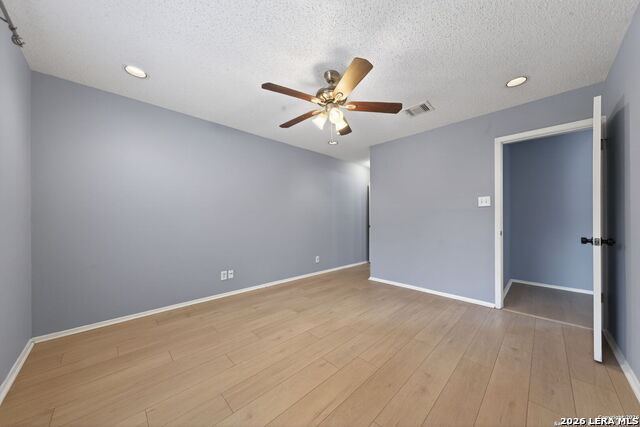 2415 Moss Ter Property Photo 18