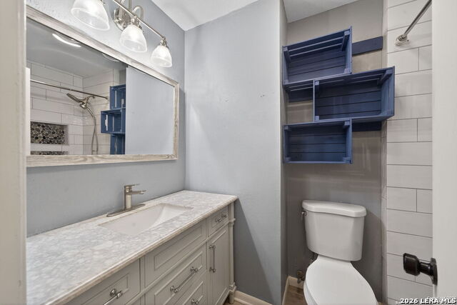 2415 Moss Ter Property Photo 19