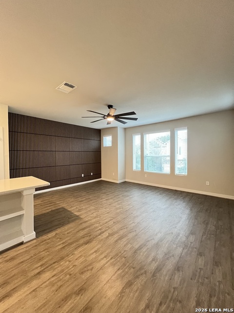 14811 Maverick Ave Property Photo 9