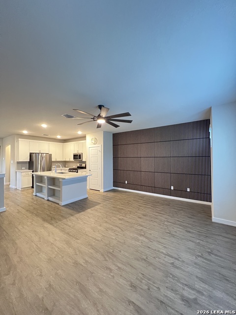 14811 Maverick Ave Property Photo 10