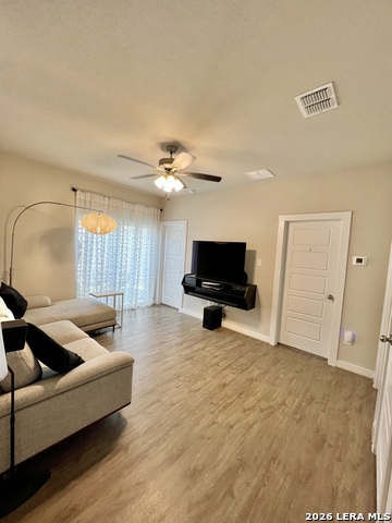 14811 Maverick Ave Property Photo 20