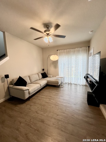 14811 Maverick Ave Property Photo 21